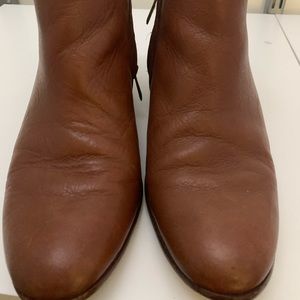 Contact Sam Edelman bootie sz 7.5, congac GUC